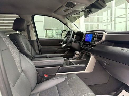 Used 2024 Toyota Tundra SR5 w/ SR5 Premium Package image 31