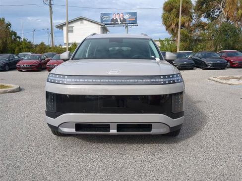 New 2026 Hyundai Ioniq 9 SE image 9