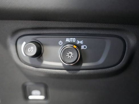 Used 2020 GMC Terrain SLE w/ LPO, Floor Liner Package AWD/4WD image 20