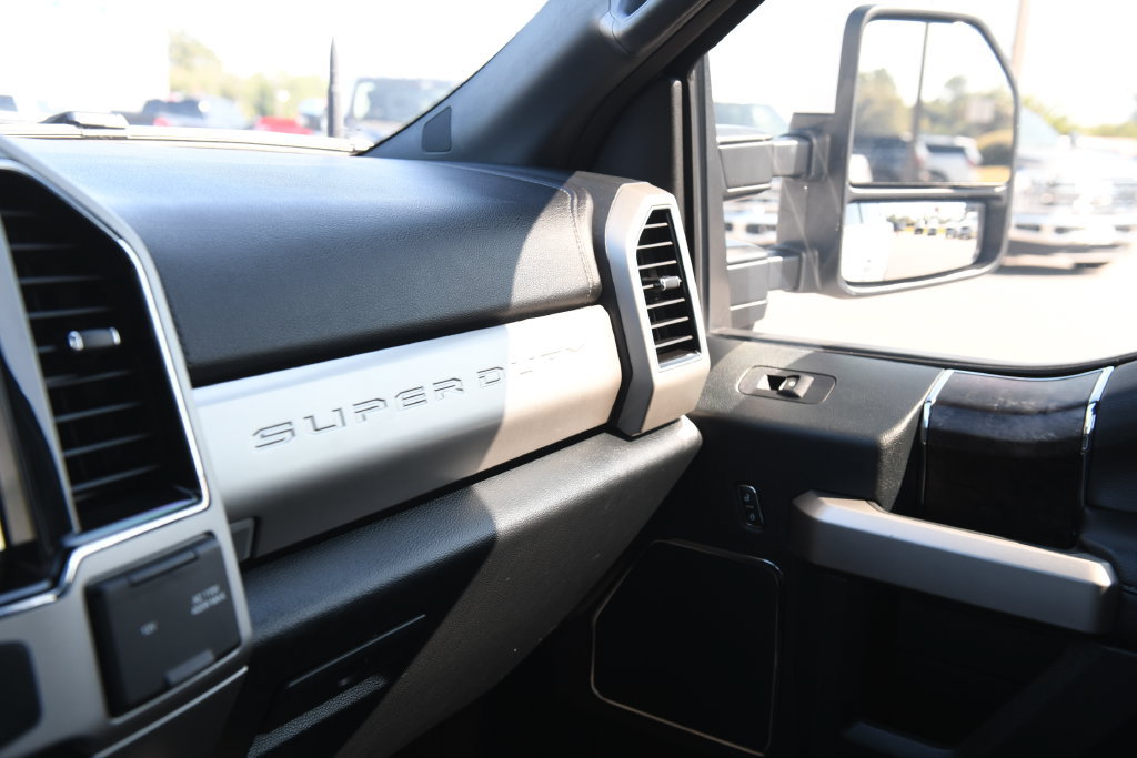 Used 2022 Ford F250 Lariat w/ Tremor Off-Road Package AWD/4WD image 25