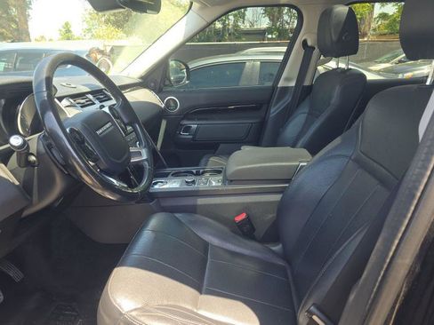 Used 2019 Land Rover Discovery SE AWD/4WD image 9