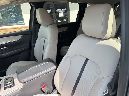 Used 2024 MAZDA CX-90 3.3 Turbo w/ Preferred Plus image 3