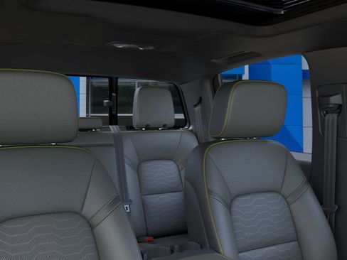 New 2026 Chevrolet Colorado ZR2 w/ Technology Package image 24