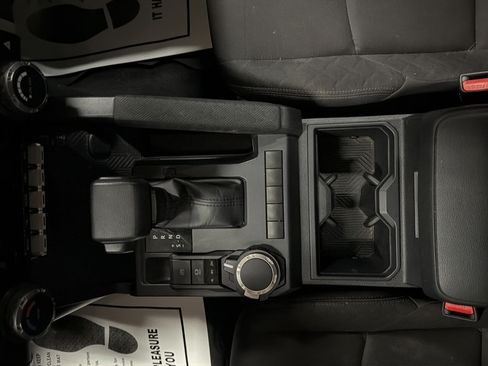 Used 2024 Toyota Tacoma SR AWD/4WD image 20