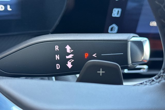 New 2027 Chevrolet Equinox LT FWD image 31