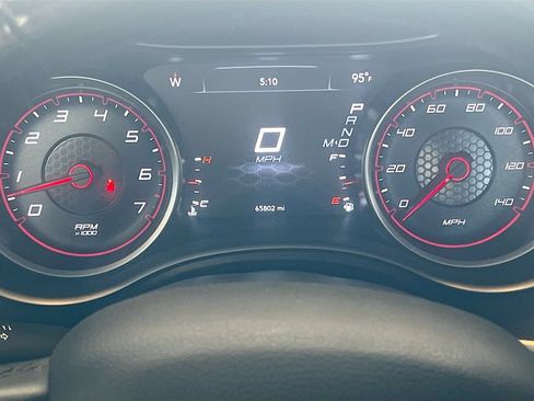Used 2021 Dodge Charger SXT w/ Leather Interior Group RWD image 12
