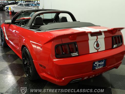 Used 2006 Ford Mustang GT RWD image 8