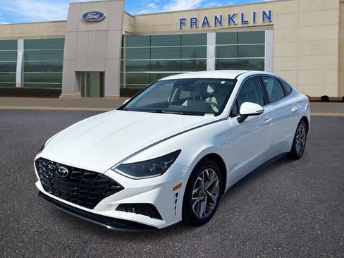 Used 2023 Hyundai Sonata SEL w/ Cargo Package FWD image 3