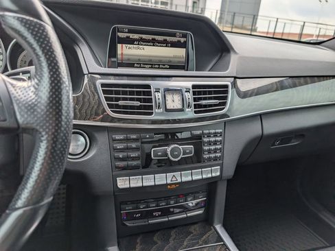 Used 2015 Mercedes-Benz E 350 4MATIC Sedan image 22