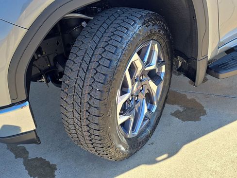 New 2026 GMC Sierra 1500 SLE AWD/4WD image 31