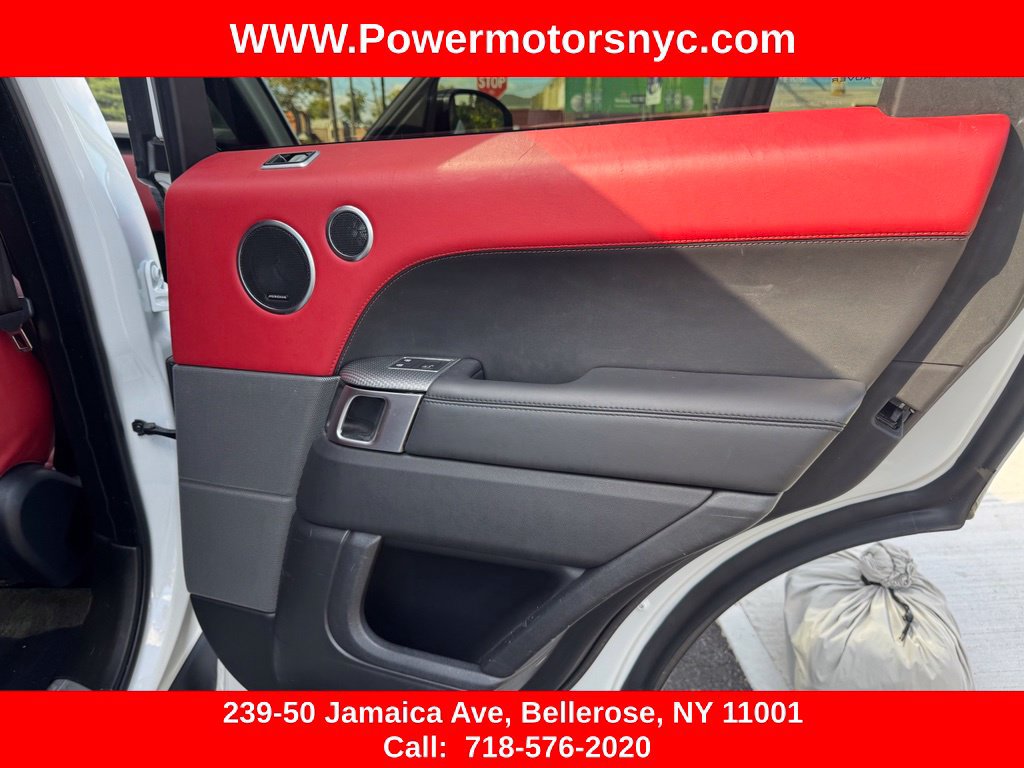 Used 2021 Land Rover Range Rover Sport HST AWD/4WD image 30