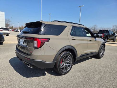 New 2026 Ford Explorer ST w/ Sun And Sound Package image 41