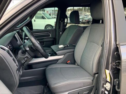 Used 2024 RAM 2500 Big Horn w/ Night Edition image 7