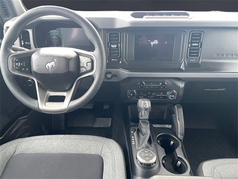 Used 2023 Ford Bronco 4-Door w/ Sasquatch Package image 10