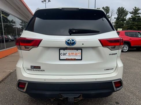 Used 2017 Toyota Highlander Limited Platinum AWD/4WD image 6