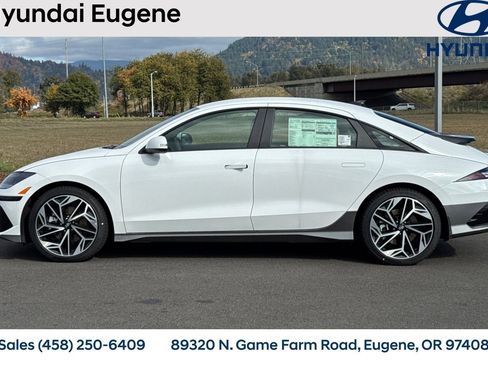 New 2025 Hyundai Ioniq 6 SEL image 8