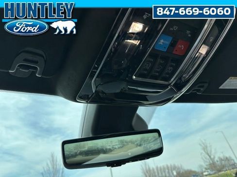 Used 2022 Jeep Grand Wagoneer Series II AWD/4WD image 41