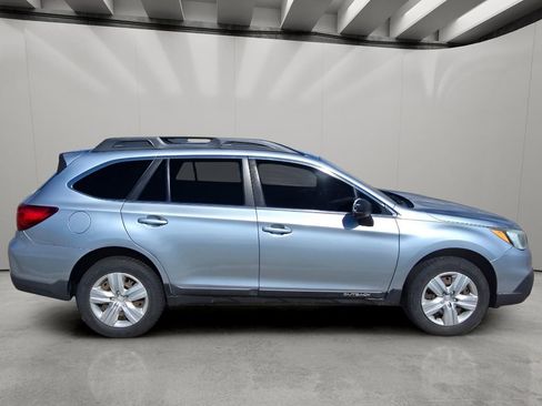 Used 2015 Subaru Outback 2.5i AWD/4WD image 6