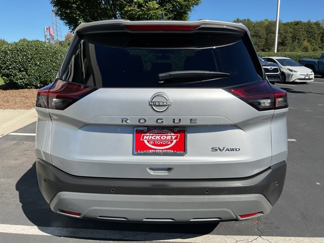 Used 2023 Nissan Rogue SV AWD/4WD image 9