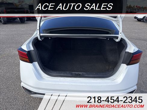 Used 2019 Nissan Altima 2.5 S image 11