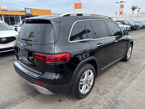 Used 2021 Mercedes-Benz GLB 250 image 14