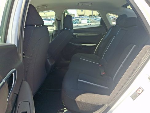 Certified 2023 Hyundai Sonata SEL FWD image 11