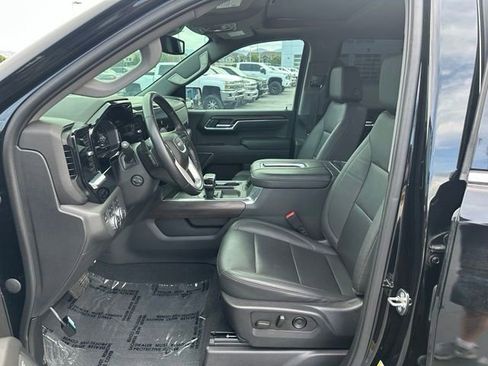 Used 2022 GMC Sierra 1500 SLT w/ SLT Convenience Package AWD/4WD image 16