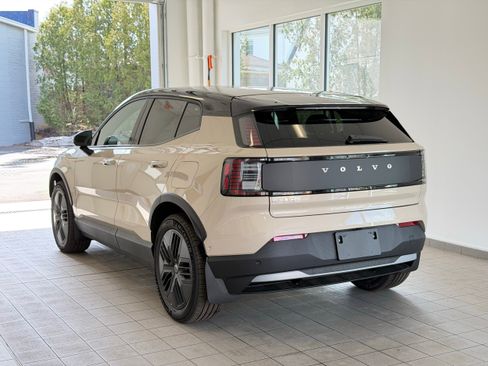 New 2026 Volvo EX30 Cross Country Ultra w/ Protection Package Premier image 8