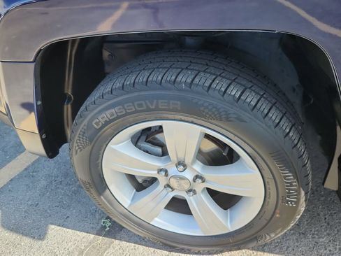 Used 2016 Jeep Patriot Sport w/ Power Value Group AWD/4WD image 16