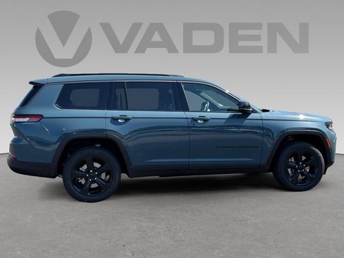 New 2026 Jeep Grand Cherokee L Limited RWD image 7