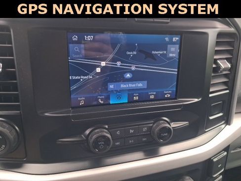 Used 2023 Ford F150 XLT w/ Trailer Tow Package image 6