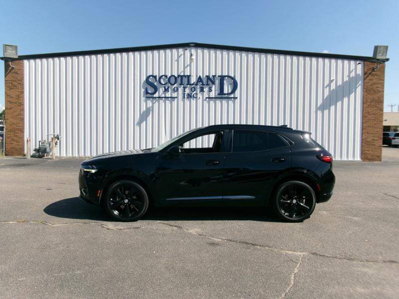 Used 2021 Buick Envision Essence w/ Sport Touring Package FWD image 1