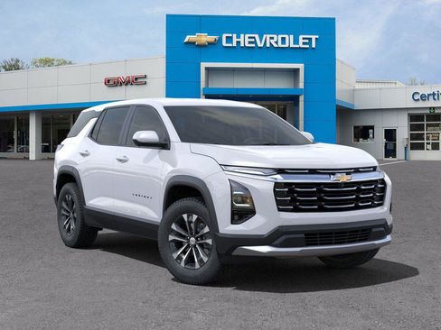 New 2025 Chevrolet Equinox LT w/ Safety and Technology Package image 7