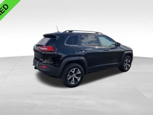 Used 2017 Jeep Cherokee Trailhawk w/ Comfort & Convenience Group AWD/4WD image 9