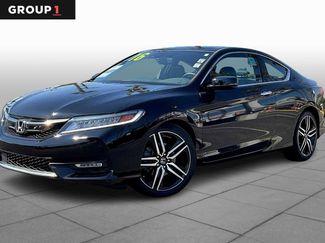 Used 2016 Honda Accord Touring image 1