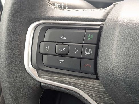 Certified 2024 Jeep Wagoneer Series II AWD/4WD image 27