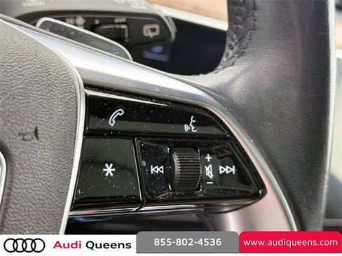 Certified 2021 Audi e-tron Premium image 20