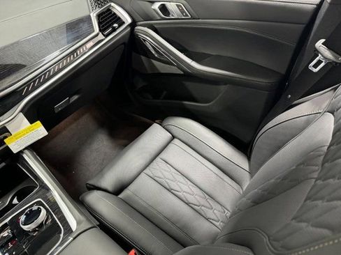 New 2026 BMW X6 M60i image 18