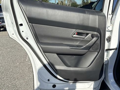 Certified 2025 MAZDA CX-50 AWD 2.5 S w/ Select Package image 15