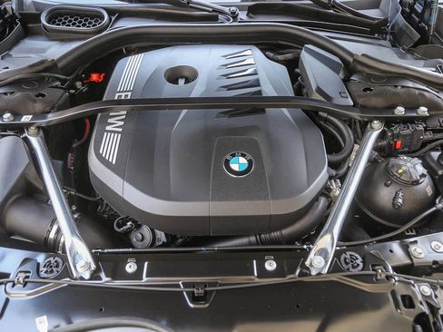 New 2026 BMW 740i w/ Premium Package image 23