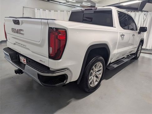 Used 2021 GMC Sierra 1500 SLT w/ SLT Premium Package image 3