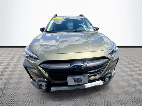 Used 2024 Subaru Outback Limited w/ Popular Package #2 AWD/4WD image 2