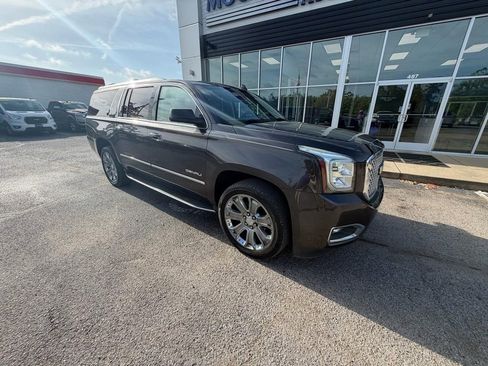 Used 2016 GMC Yukon XL Denali w/ Open Road Package image 2