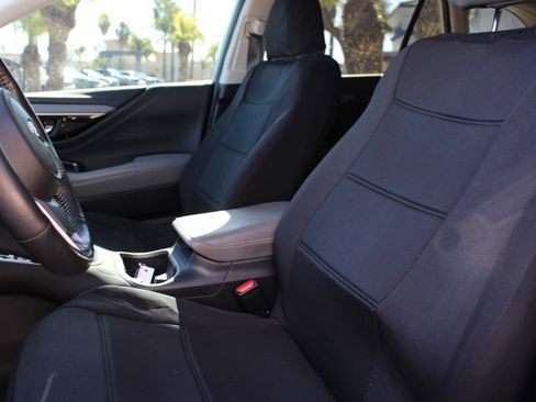 Used 2020 Subaru Outback Limited w/ Popular Package #2 image 17