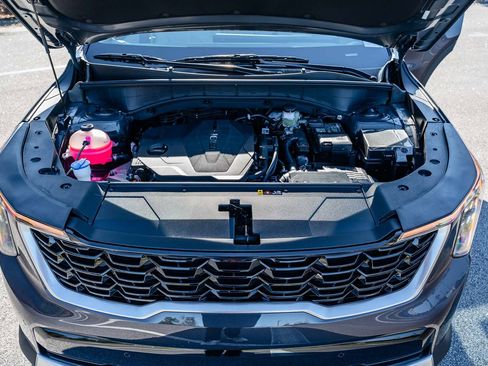 New 2026 Kia Sorento S w/ S Panoramic Sunroof Package image 17