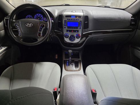 Used 2011 Hyundai Santa Fe GLS image 14