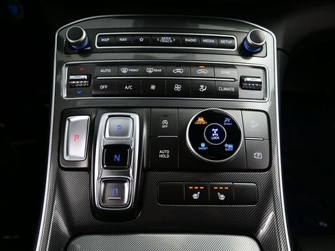 Used 2023 Hyundai Santa Fe SEL w/ Premium Package AWD/4WD image 21