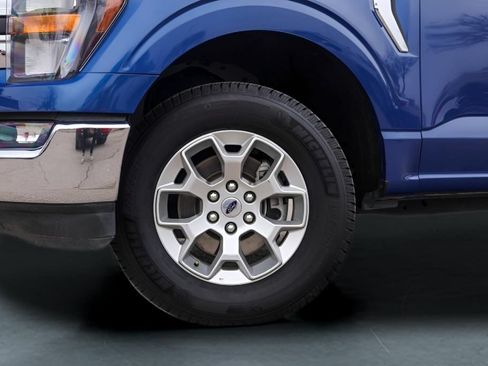 Used 2023 Ford F150 XLT AWD/4WD image 4