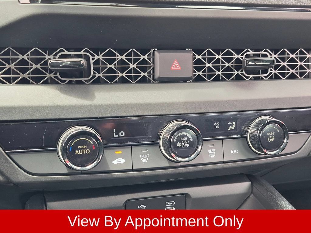 Used 2025 Honda Accord LX image 17