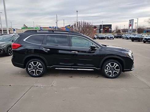 Certified 2025 Subaru Ascent Touring image 7